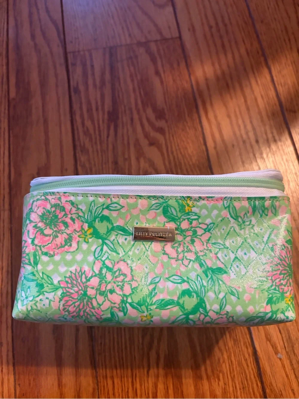 🆕 Lilly Pulitzer Floral Lime Feeling Good Green Travel Cosmetic Vanity Case - NW